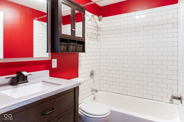 5234 E Walnut Street, Indianapolis, IN 46219