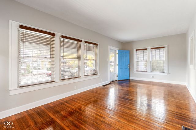 5234 E Walnut Street, Indianapolis, IN 46219