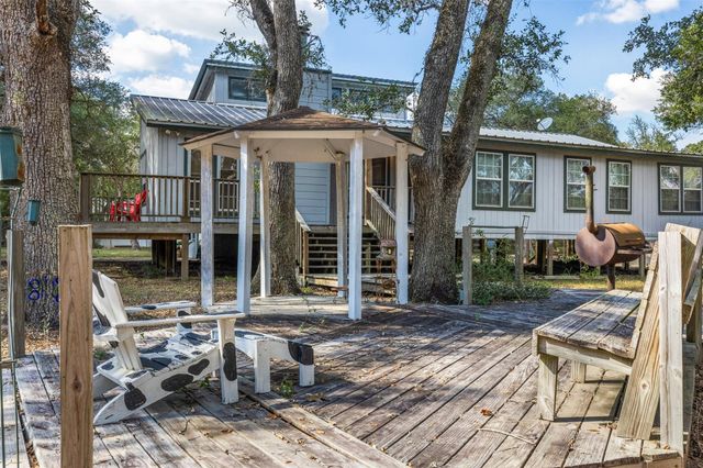 1141 Reeves Road, Garwood, TX 77442