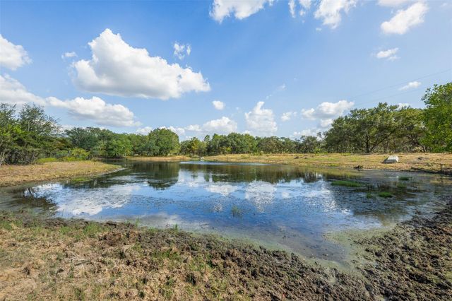 1141 Reeves Road, Garwood, TX 77442