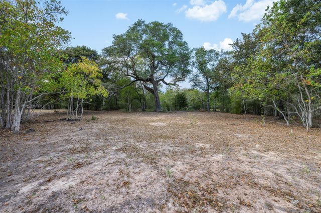 1141 Reeves Road, Garwood, TX 77442