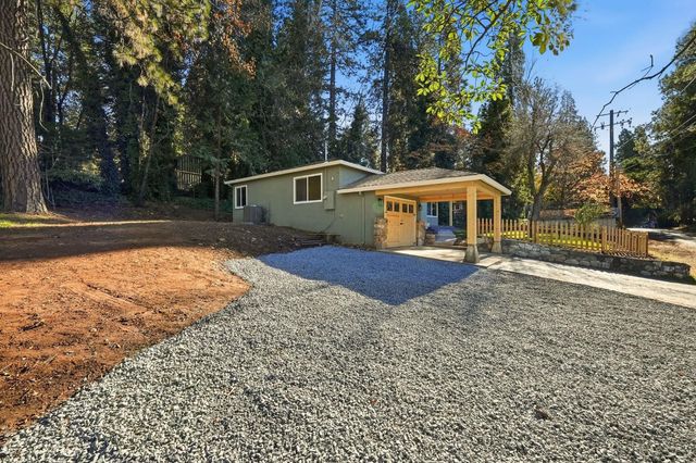 2917 Mace Rd, Camino, CA 95709