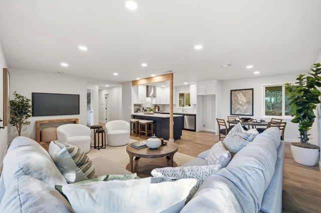 2917 Mace Rd, Camino, CA 95709