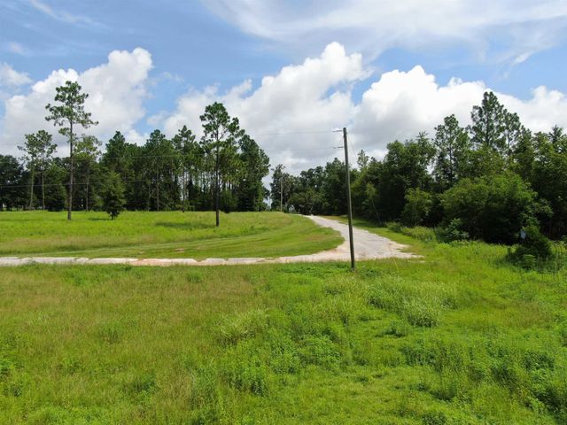0000 NW Pickle Lane, Madison, FL 32340
