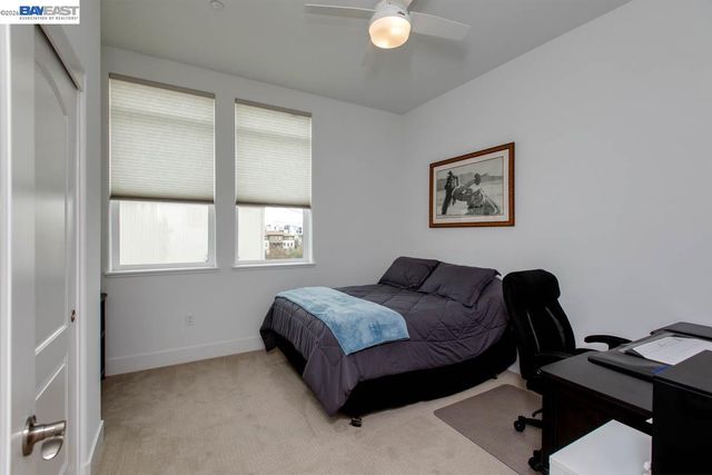 2885 Tradewind Dr, Alameda, CA 94501