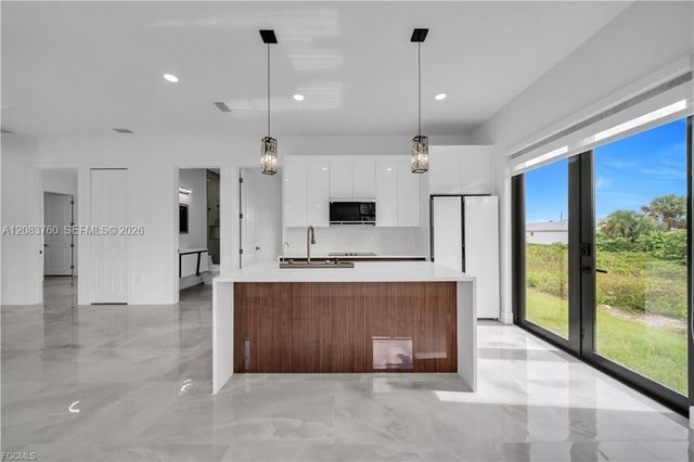 711 Roma Avenue, Lehigh Acres, FL 33974