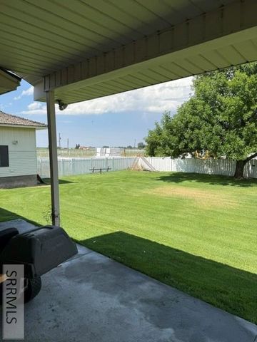 836 E 1400 N, Shelley, ID 83274