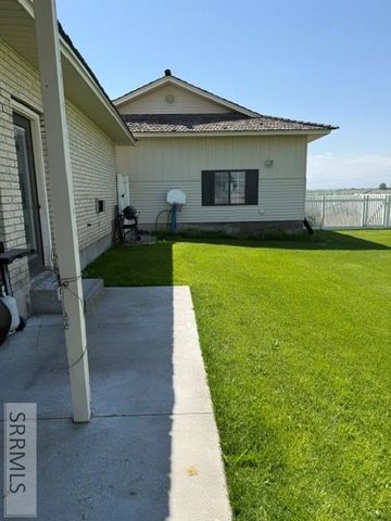 836 E 1400 N, Shelley, ID 83274