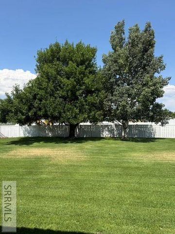 836 E 1400 N, Shelley, ID 83274