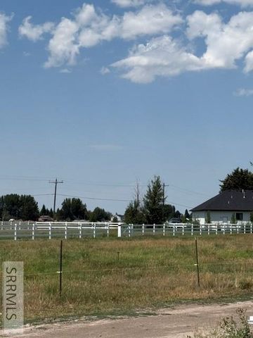 836 E 1400 N, Shelley, ID 83274