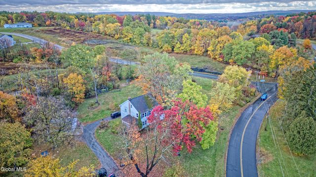 496 County Route 7, Schodack, NY 12123