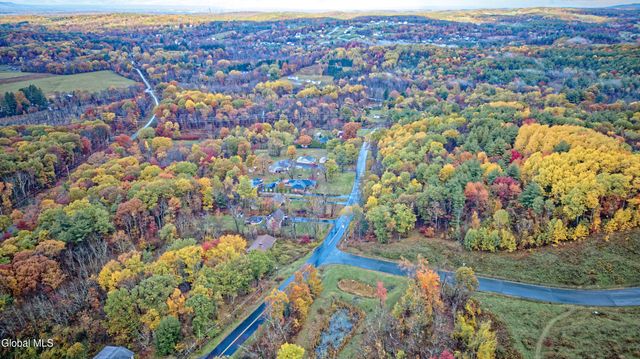 496 County Route 7, Schodack, NY 12123