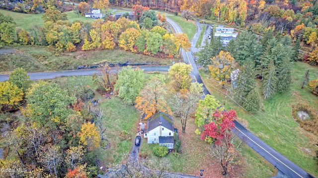 496 County Route 7, Schodack, NY 12123