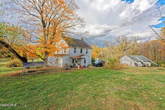 496 County Route 7, Schodack, NY 12123