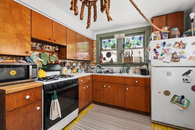 123 W Milwaukee Avenue, Fort Atkinson, WI 53538