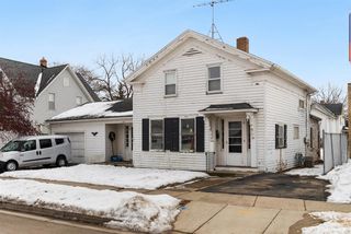 123 W Milwaukee Avenue, Fort Atkinson, WI 53538