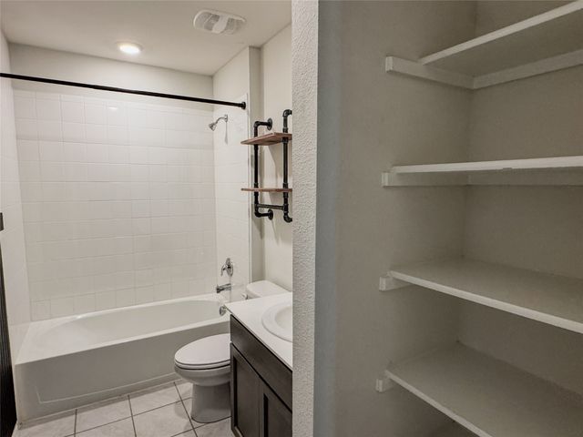 801 Meadow Creek Lane, Josephine, TX 75189