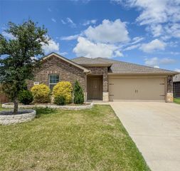 801 Meadow Creek Lane, Josephine, TX 75189