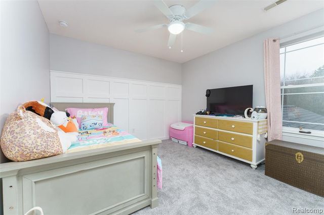 7047 Bennington Greens Drive, Owosso, MI 48867