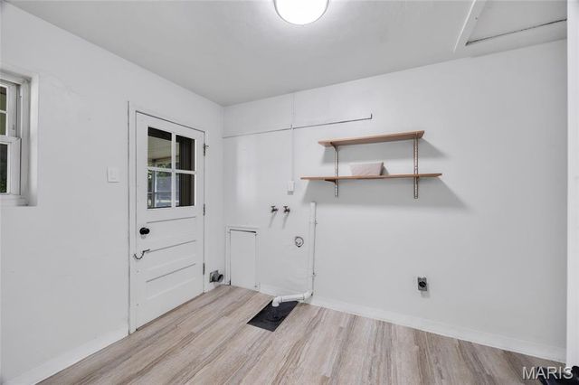 1035 Saint Marie Street, Florissant, MO 63031