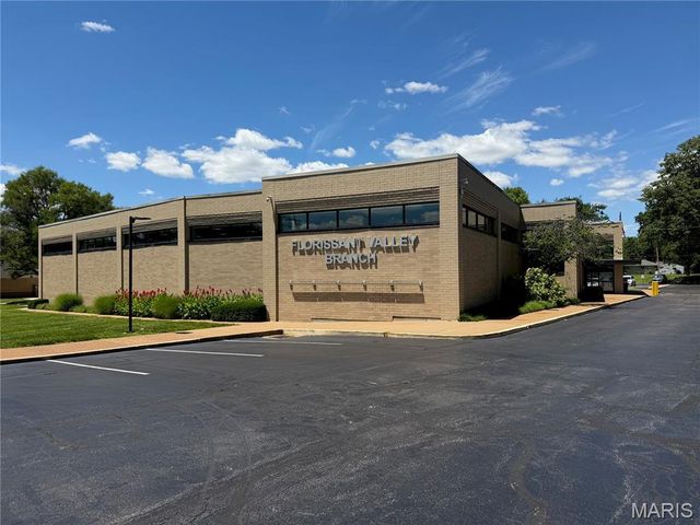 1035 Saint Marie Street, Florissant, MO 63031