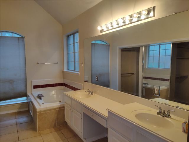 13312 Chasewood CV, Austin, TX 78727