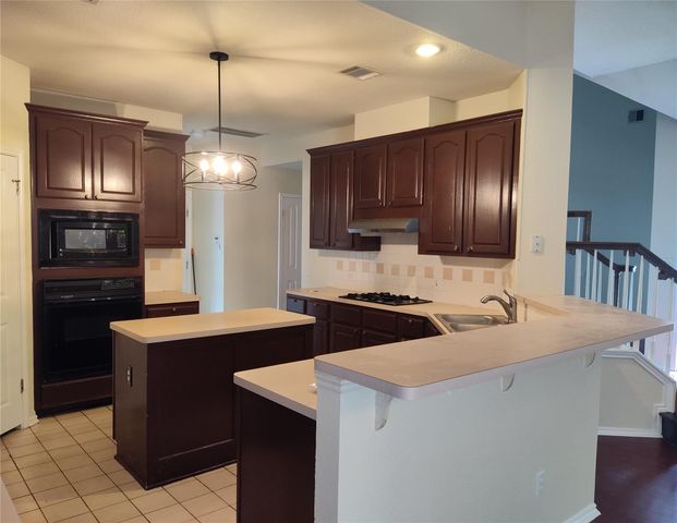 13312 Chasewood CV, Austin, TX 78727