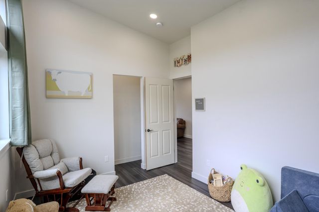 1545 Hwy 238, Jacksonville, OR 97530