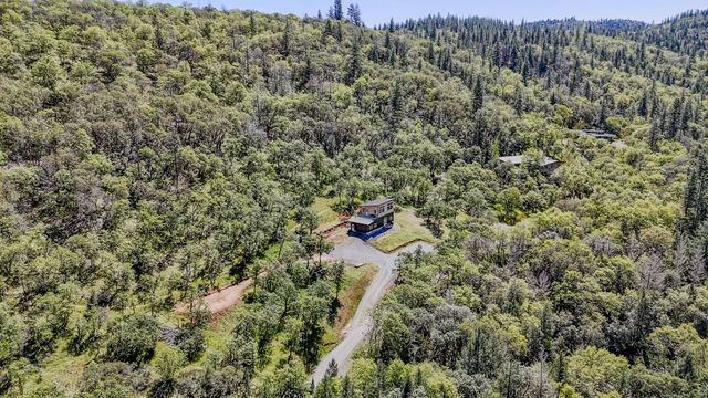 1545 Hwy 238, Jacksonville, OR 97530