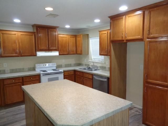 21414 Cherry Canyon Lane, Tomball, TX 77375