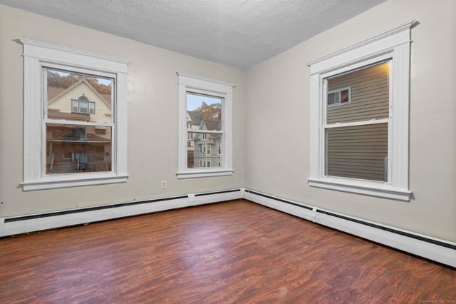 37 Plaza Avenue, Waterbury, CT 06710