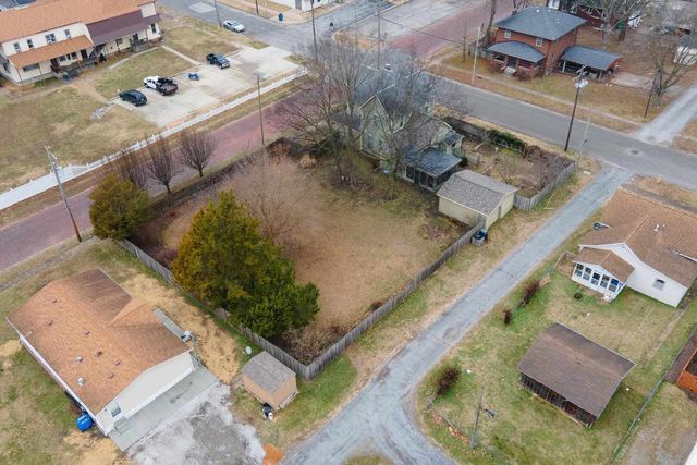 204 S 17th Street, Murphysboro, IL 62966