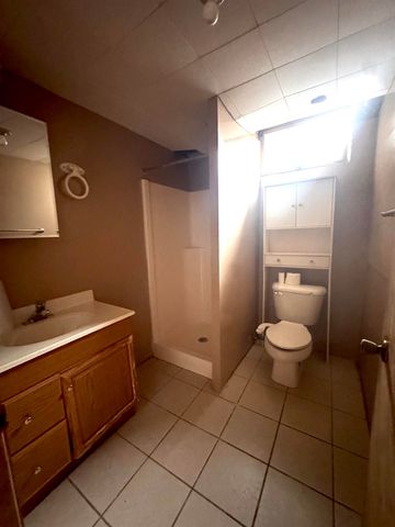 410 SW 17th Ave, Minot, ND 58701