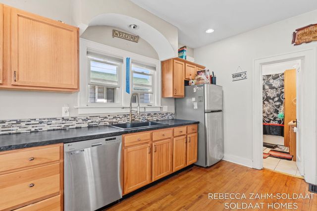 850 Richmond Street NW, Grand Rapids, MI 49504