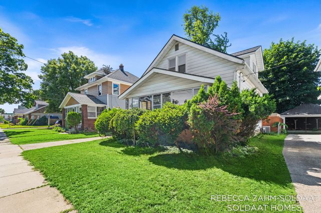850 Richmond Street NW, Grand Rapids, MI 49504