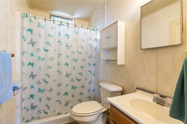 722 Hickey St, Alice, TX 78332