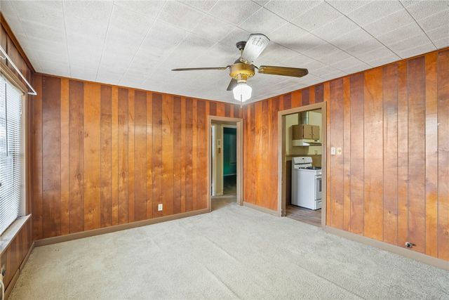 722 Hickey St, Alice, TX 78332