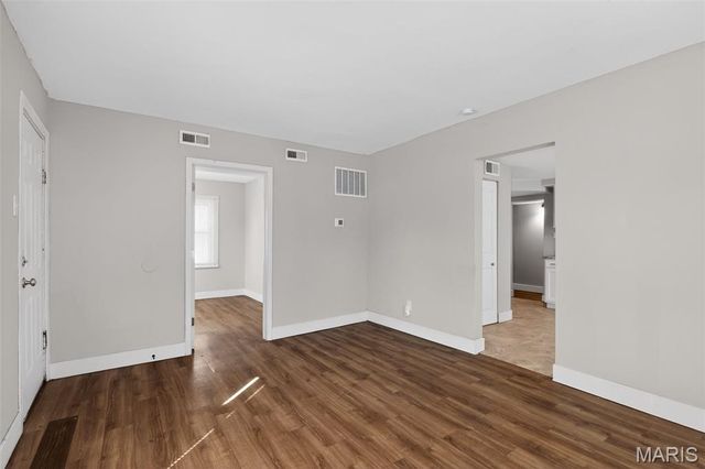 215 Ryan Avenue, St Louis, MO 63135