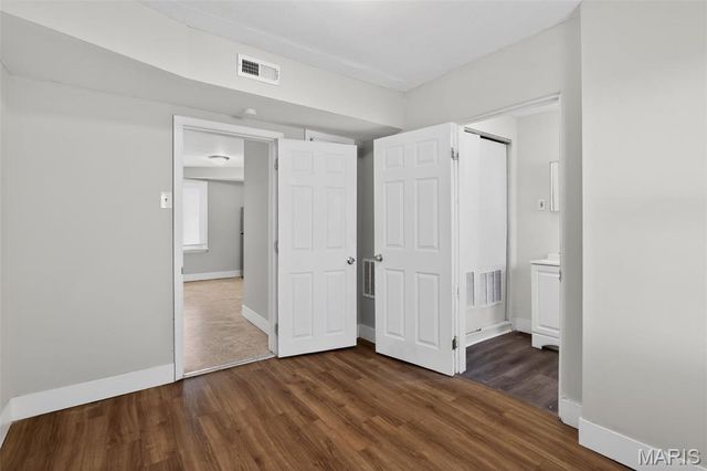 215 Ryan Avenue, St Louis, MO 63135