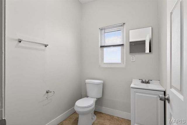 215 Ryan Avenue, St Louis, MO 63135