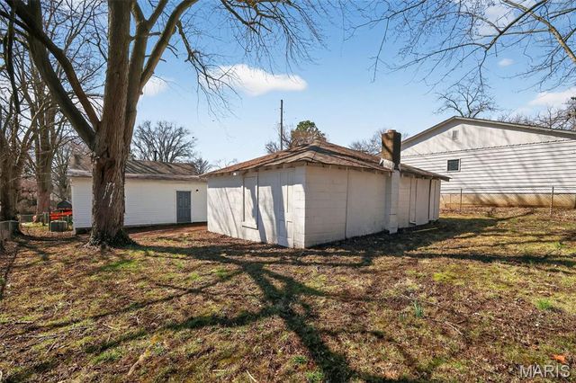 215 Ryan Avenue, St Louis, MO 63135