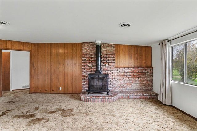 2679 Lobo Ave, Merced, CA 95348