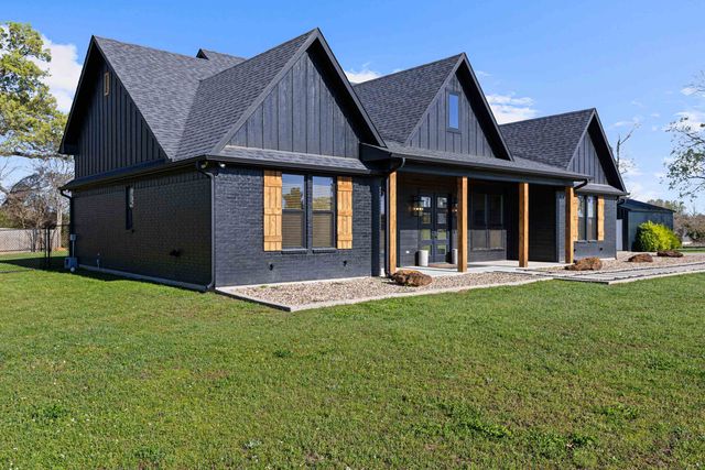 219 Belgian, Gilmer, TX 75645