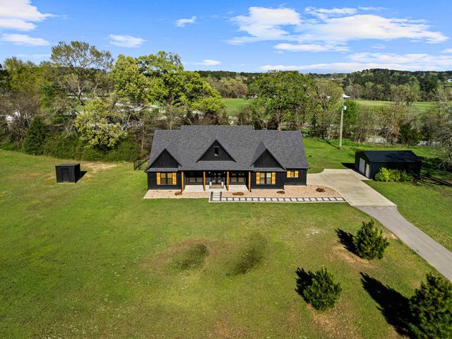 219 Belgian, Gilmer, TX 75645