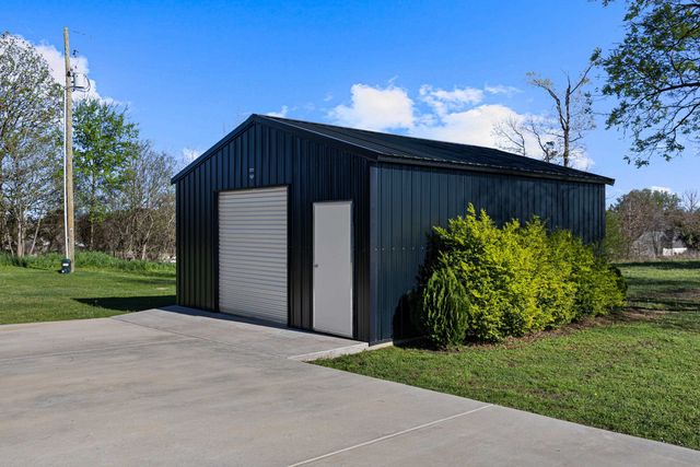 219 Belgian, Gilmer, TX 75645