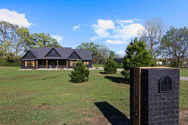 219 Belgian, Gilmer, TX 75645