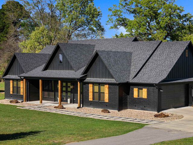 219 Belgian, Gilmer, TX 75645