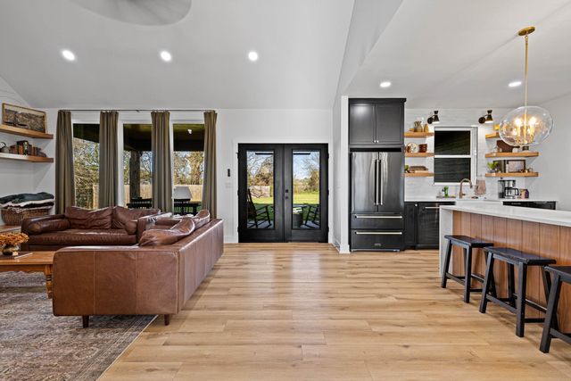 219 Belgian, Gilmer, TX 75645