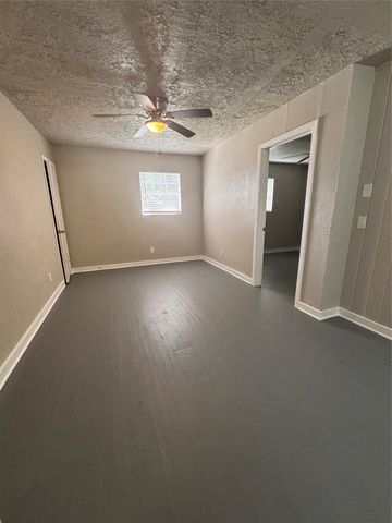 3335 Tuam 4, Houston, TX 77004