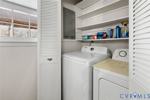 12924 Glengate Rd, Midlothian, VA 23114